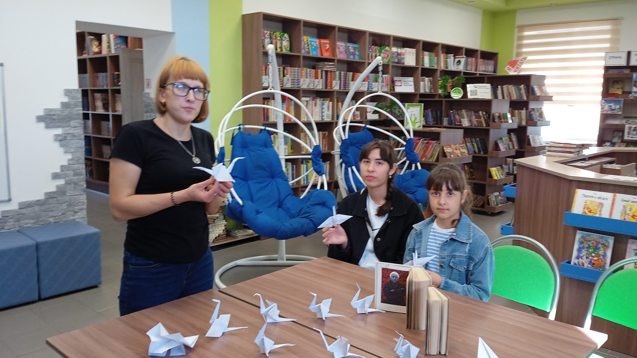 «Белые журавли Расула Гамзатова» - Далматовская центральная библиотека